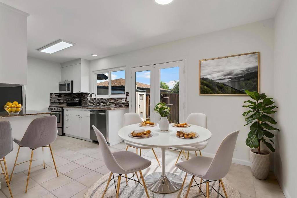 Fremont, CA 94536,38043 Buxton