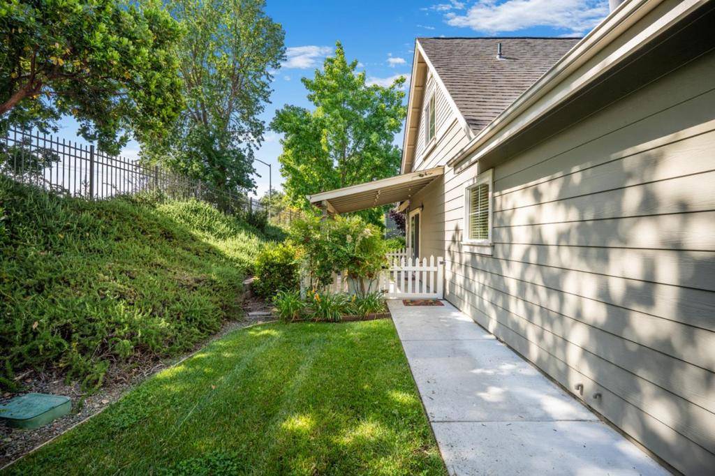Gilroy, CA 95020,1501 Bianca WAY