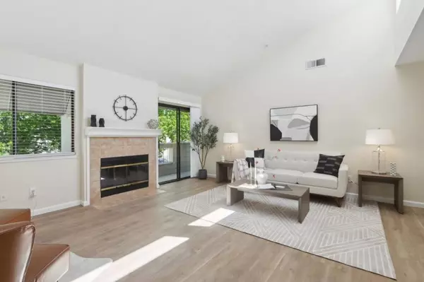 Foster City, CA 94404,145 Albacore LN