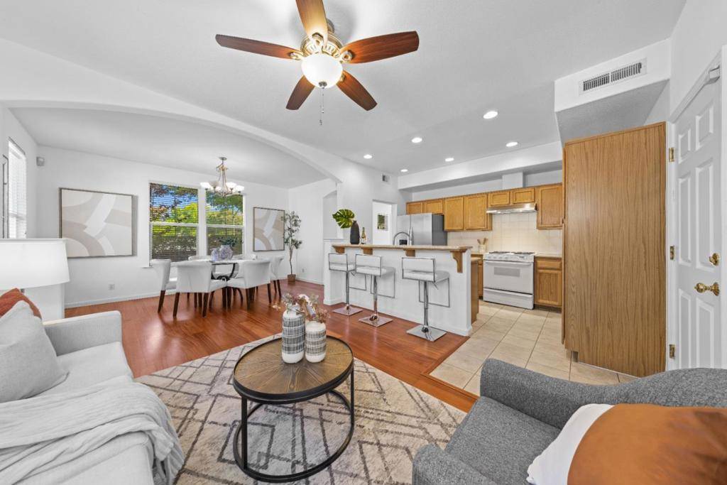 Mountain View, CA 94040,298 S Rengstorff AVE