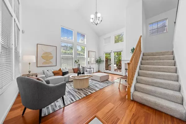 Mountain View, CA 94040,298 S Rengstorff AVE