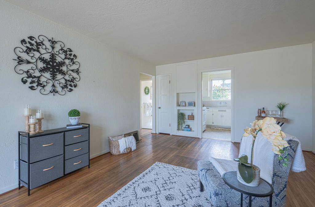 Pacific Grove, CA 93950,230 Gibson AVE