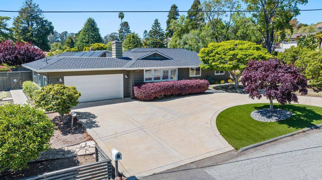 Aptos, CA 95003,290 Saint Andrews DR