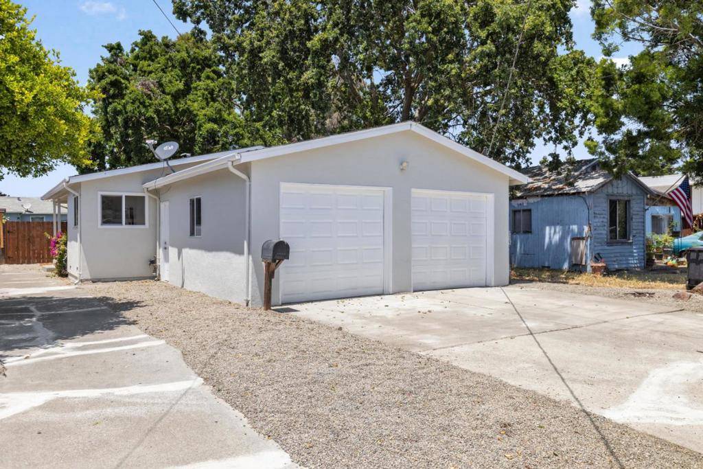771 4th AVE, Redwood City, CA 94063
