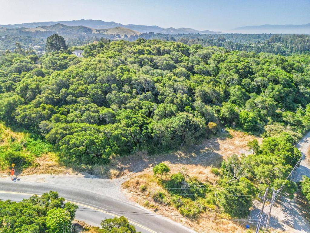 524 Echo Valley RD, Prunedale, CA 93907