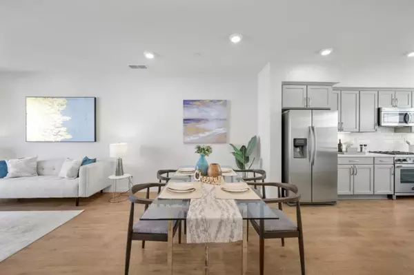 Sunnyvale, CA 94085,810 Gridley TER #4