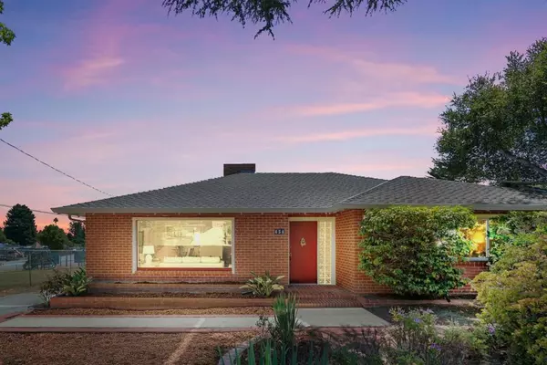 656 Prospect, Santa Cruz, CA 95065