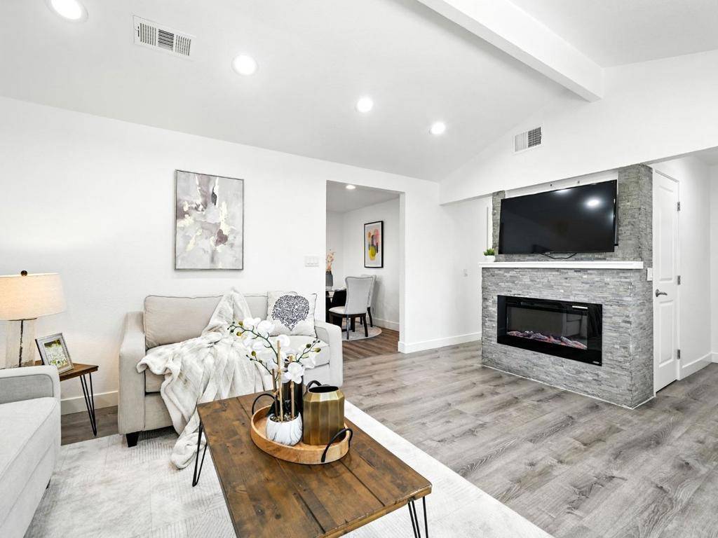 San Jose, CA 95131,1641 Rue Avati