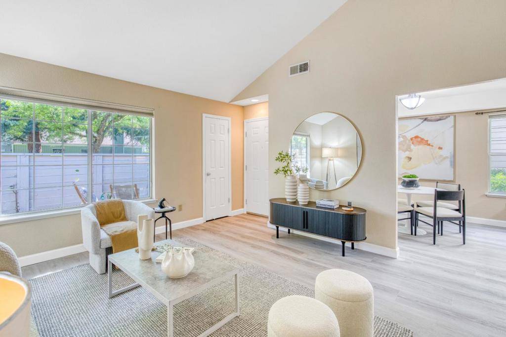 Pleasanton, CA 94588,7387 Stonedale DR