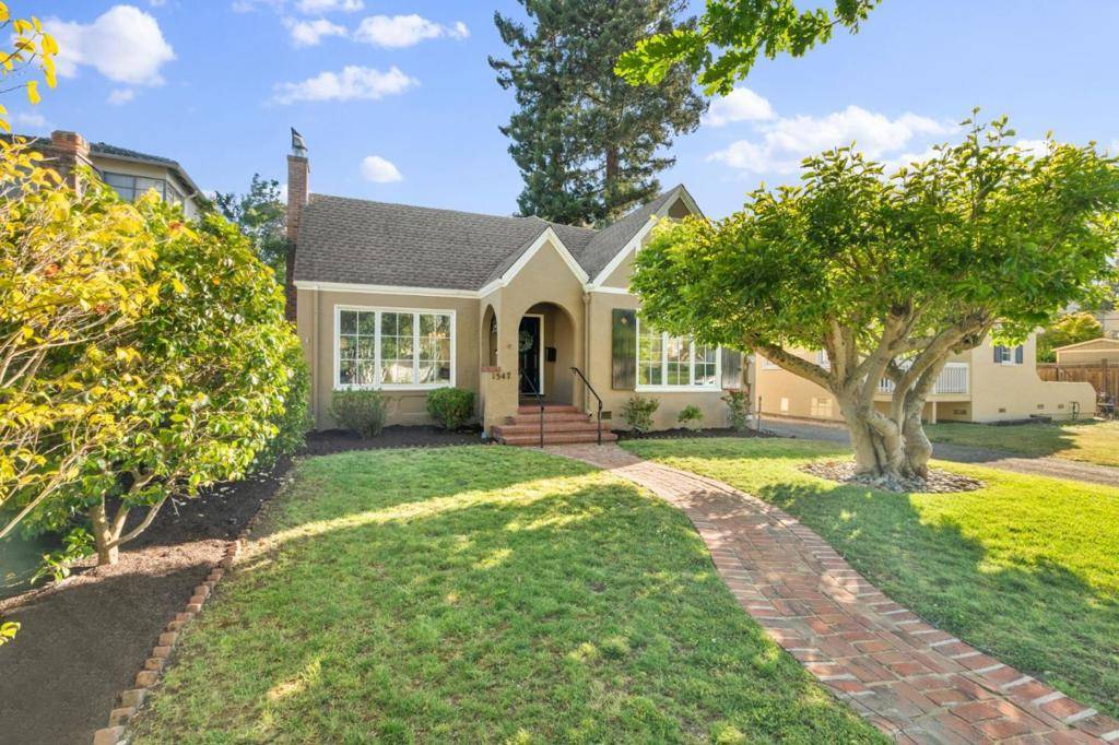 1547 Columbus AVE, Burlingame, CA 94010