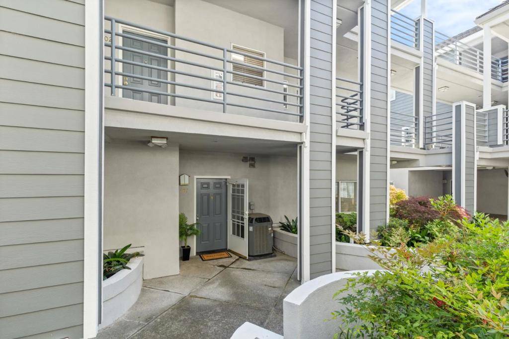 San Mateo, CA 94401,128 N El Camino Real #101