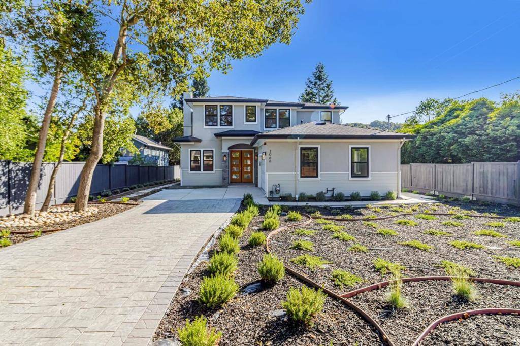 1066 Larch AVE, Moraga, CA 94556