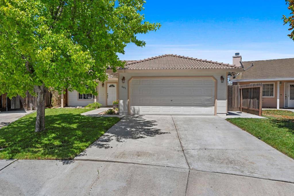 601 Kathryn DR, Hollister, CA 95023