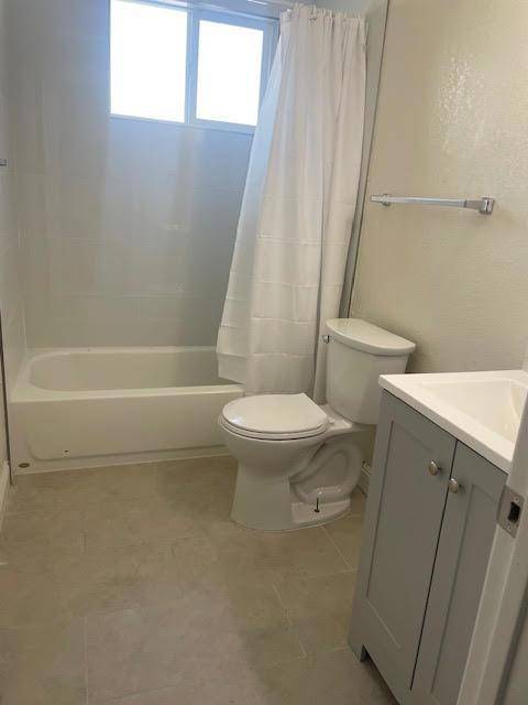 Sunnyvale, CA 94089,297 Bradford DR