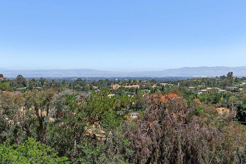 Los Altos Hills, CA 94022,13038 Vista Del Valle CT