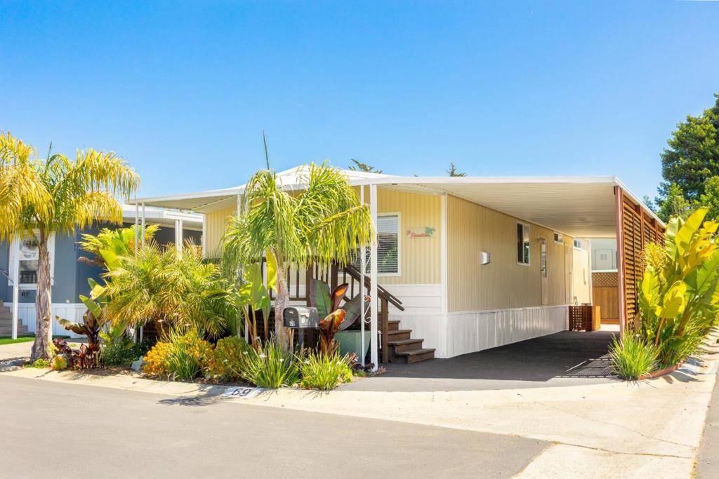 Capitola, CA 95010,4160 Jade ST