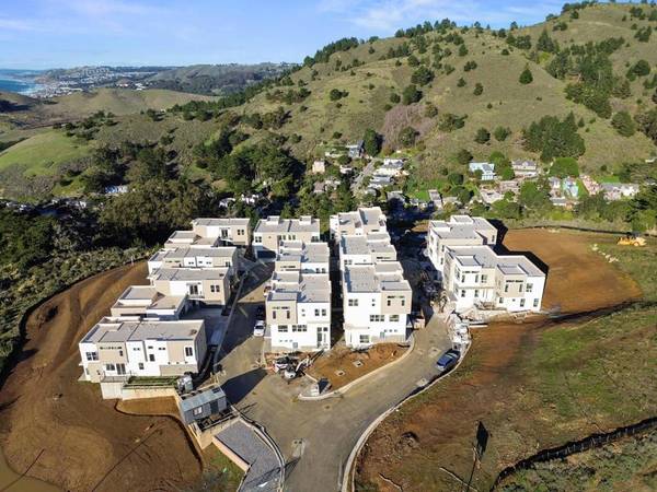 Pacifica, CA 94044,835 Fassler AVE