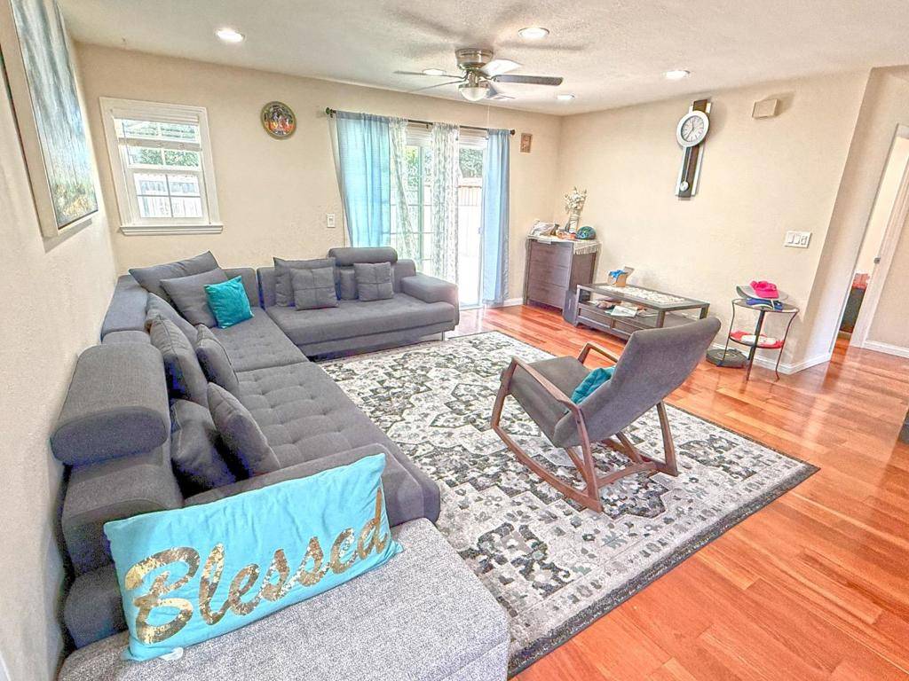 San Jose, CA 95121,3585 Cadwallader AVE
