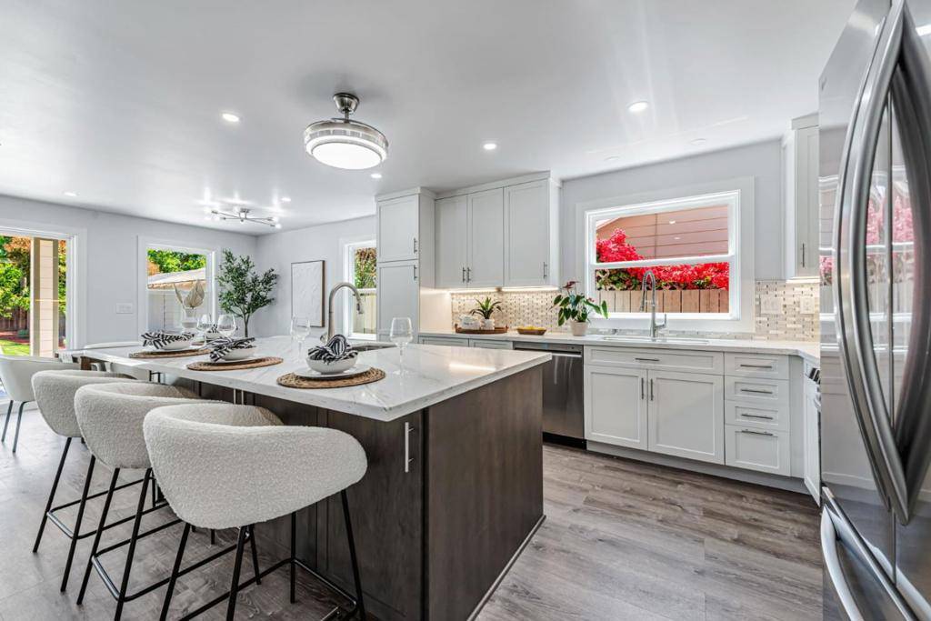 920 Arnold WAY, San Jose, CA 95128