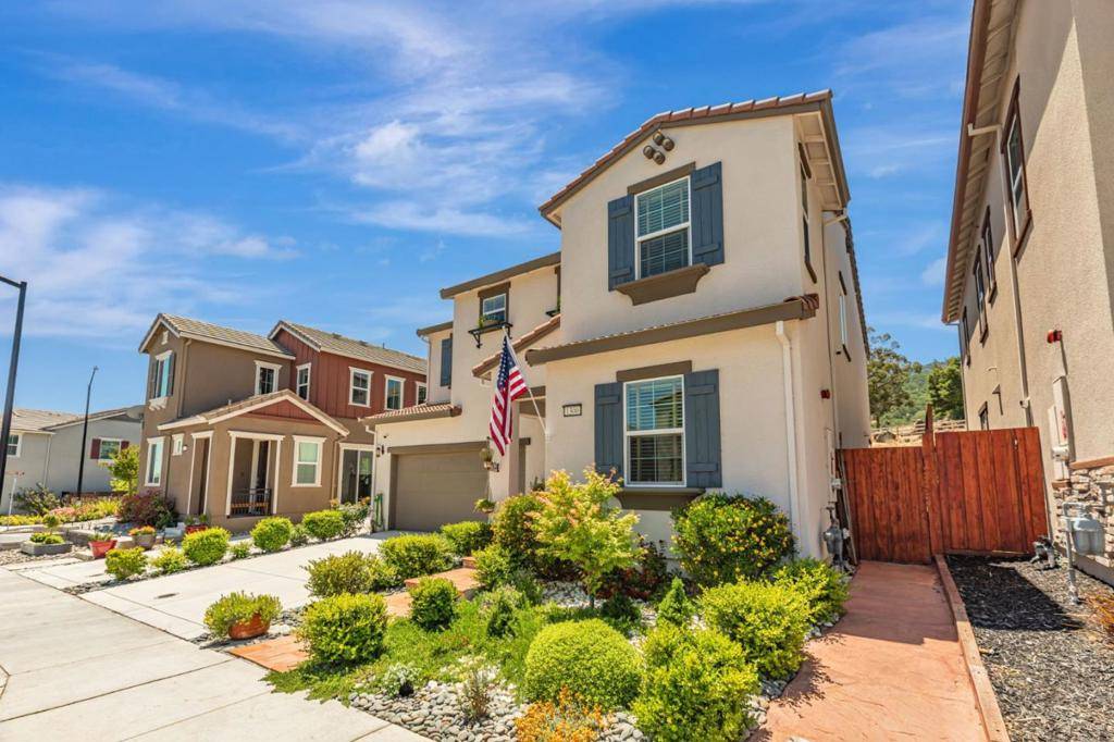 Gilroy, CA 95020,1300 Qualteri WAY
