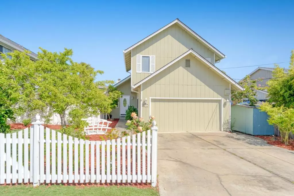 Aptos, CA 95003,106 Madeline DR