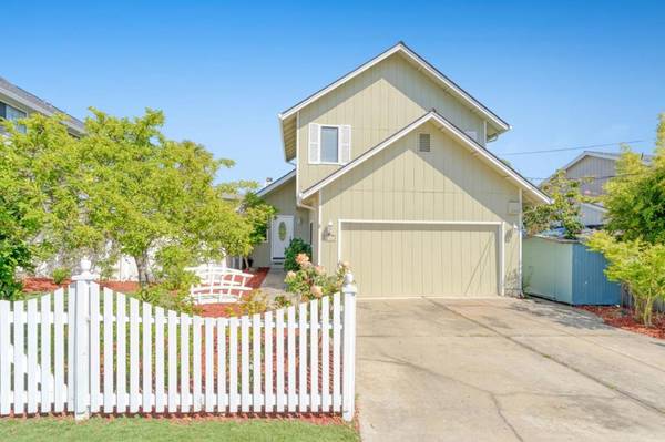 106 Madeline DR, Aptos, CA 95003