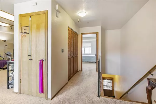 Pacifica, CA 94044,1715 Palmetto AVE