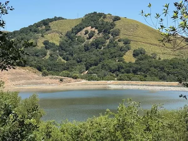 Morgan Hill, CA 95037,14056 Uvas RD