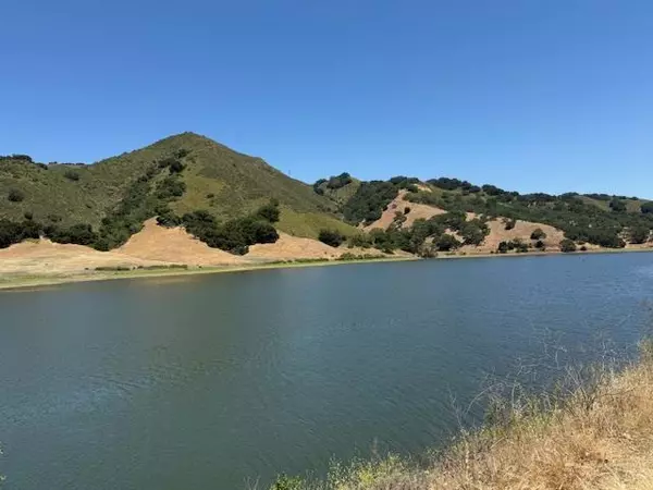 Morgan Hill, CA 95037,14056 Uvas RD