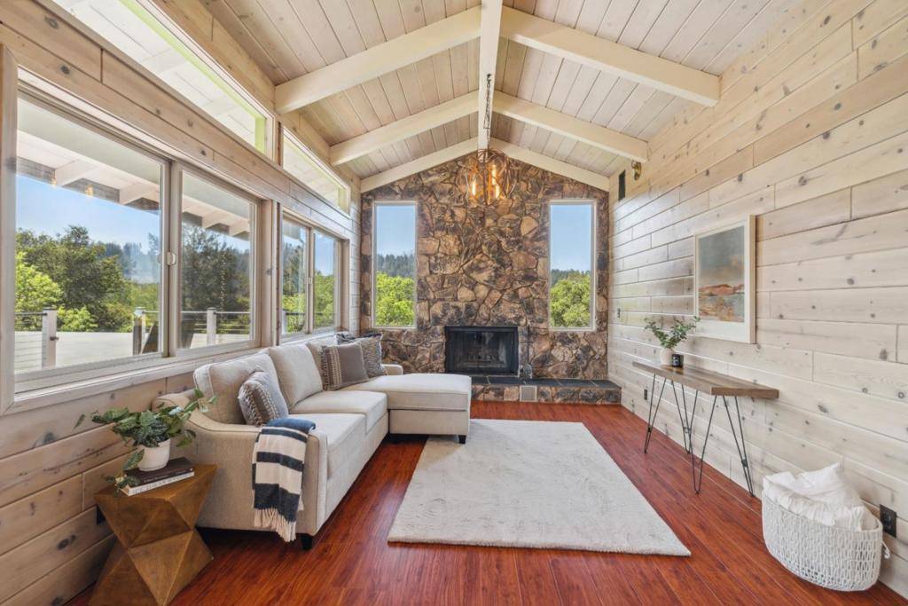 Boulder Creek, CA 95006,240 Buck Knoll RD