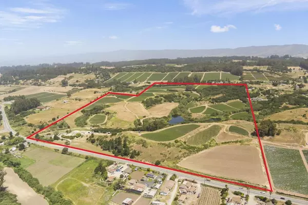 Hall RD, Royal Oaks, CA 95076