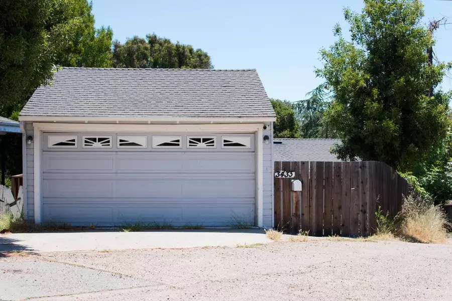 3433 Encina WAY, Oakland, CA 94605