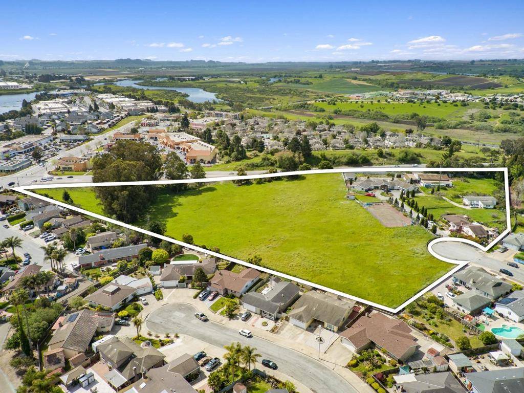 40 Eileen ST, Watsonville, CA 95076