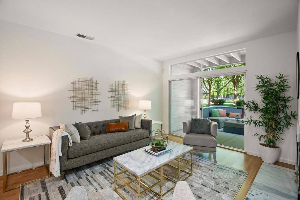 San Jose, CA 95131,1648 Parkview Green CIR