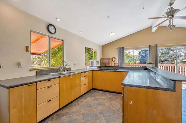 Martinez, CA 94553,3504 SUNRISE CT