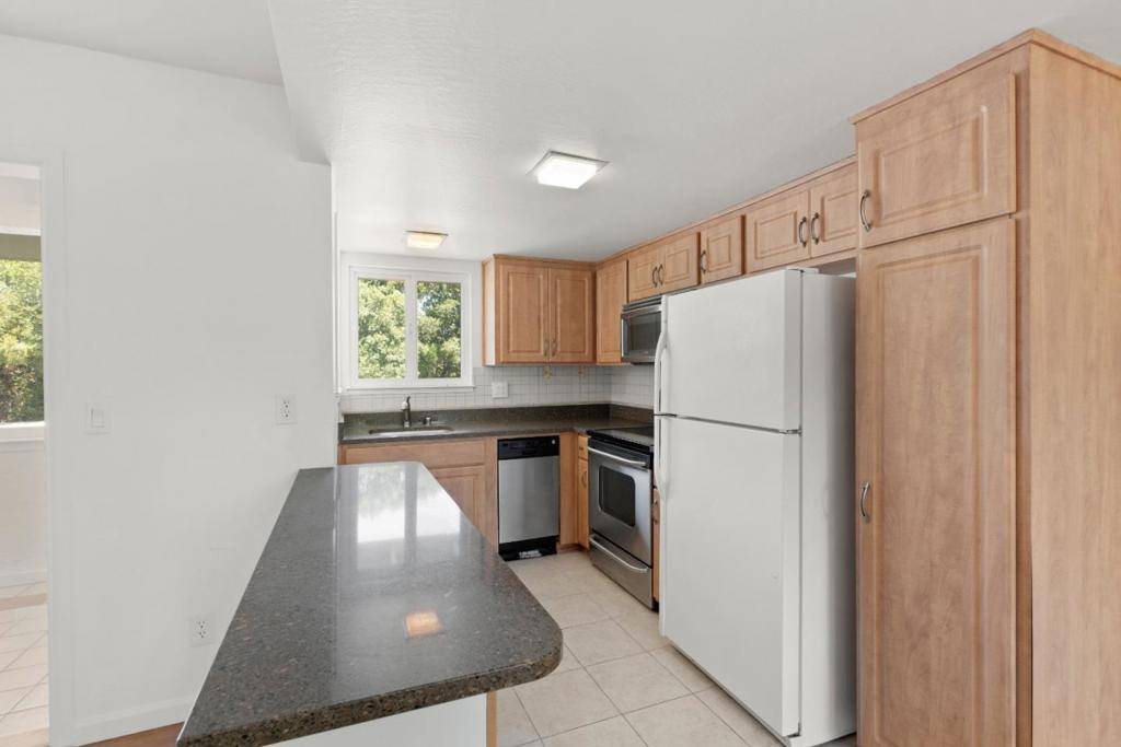 Los Gatos, CA 95032,14225 Lora DR #70