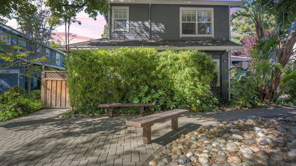 Mountain View, CA 94041,1550 Redwood CT