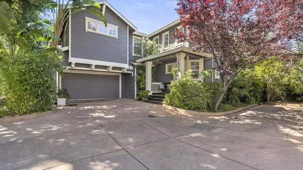 1550 Redwood CT, Mountain View, CA 94041