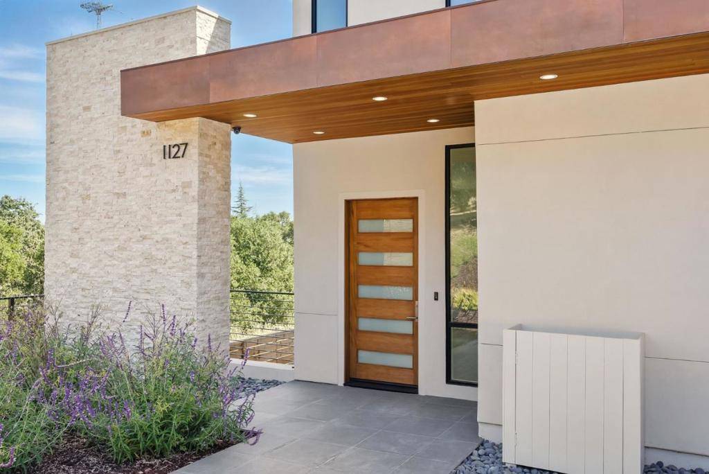 Los Altos, CA 94024,1127 Hillslope PL