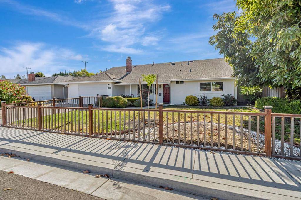 Santa Clara, CA 95050,1724 Graham LN