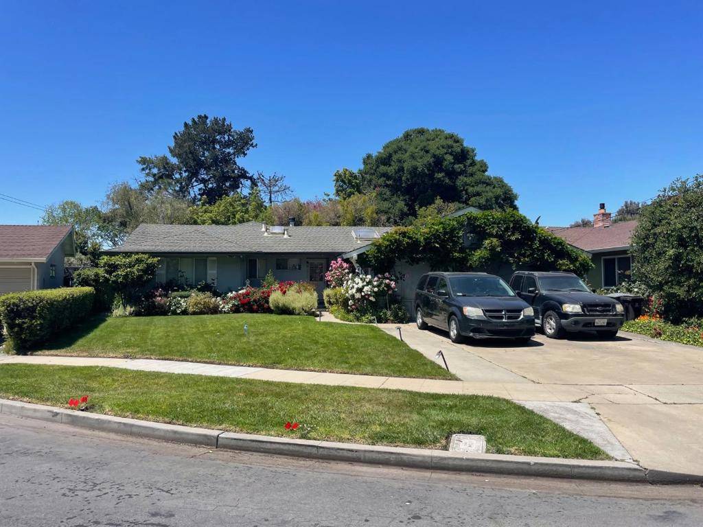 Salinas, CA 93901,710 Fairmont DR