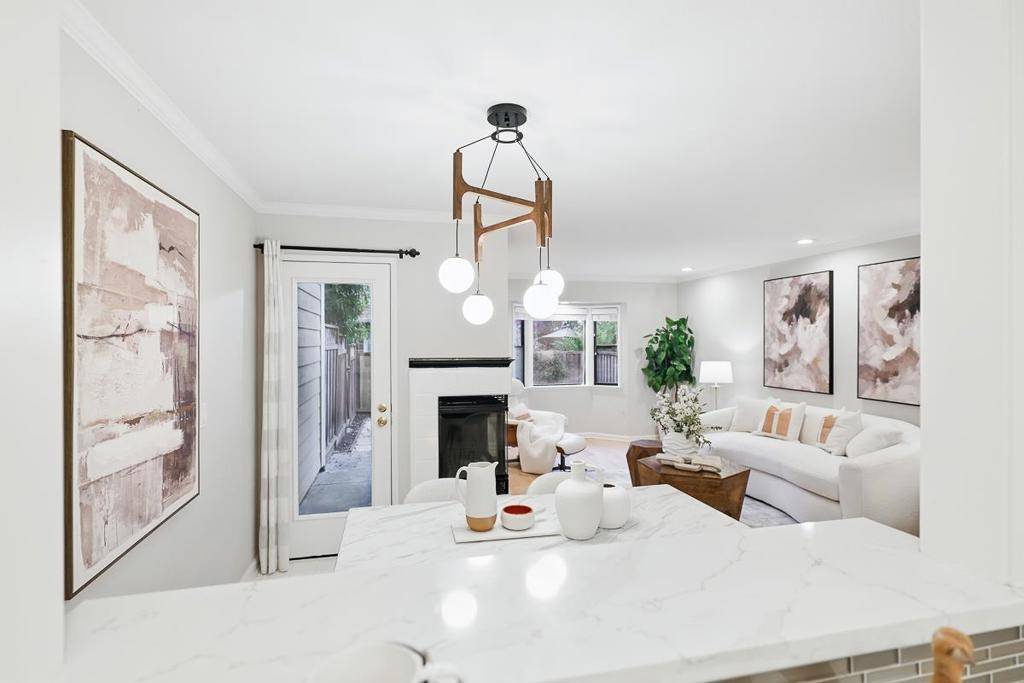 Mountain View, CA 94043,181 Ada AVE #14