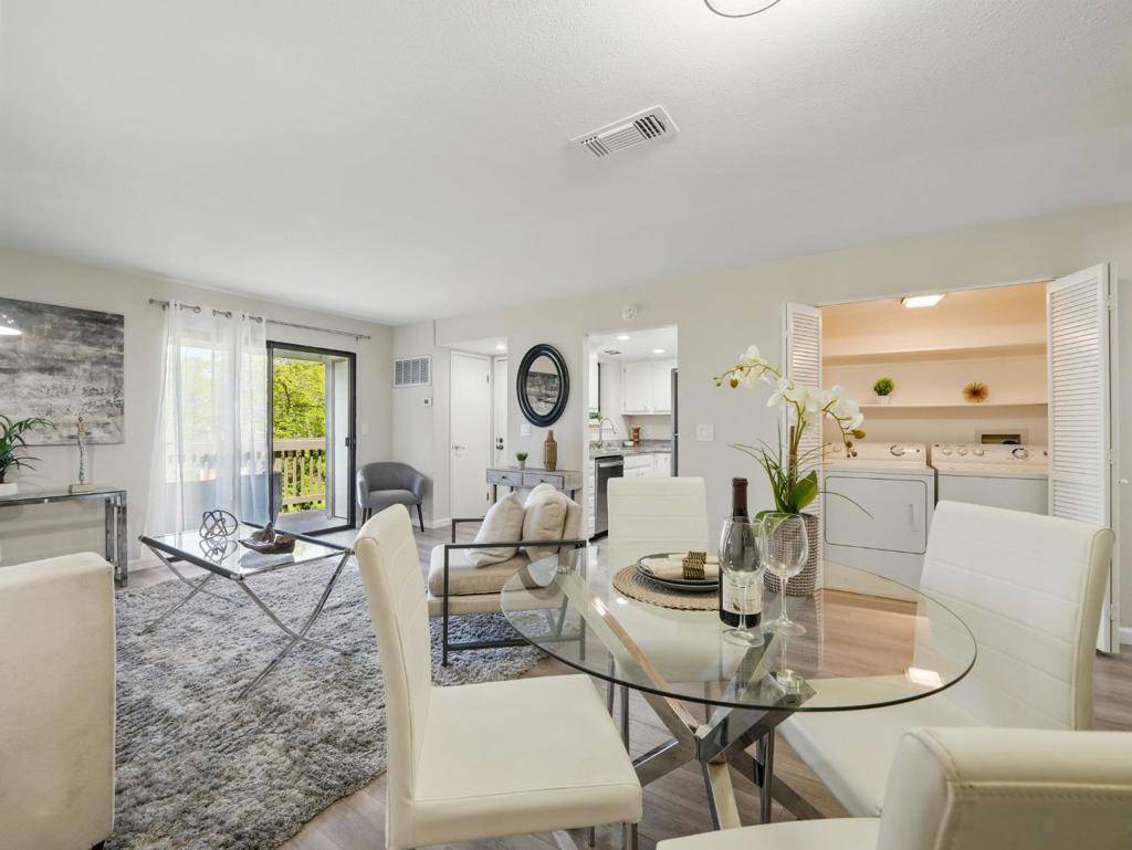 Sunnyvale, CA 94085,612 San Conrado TER #7