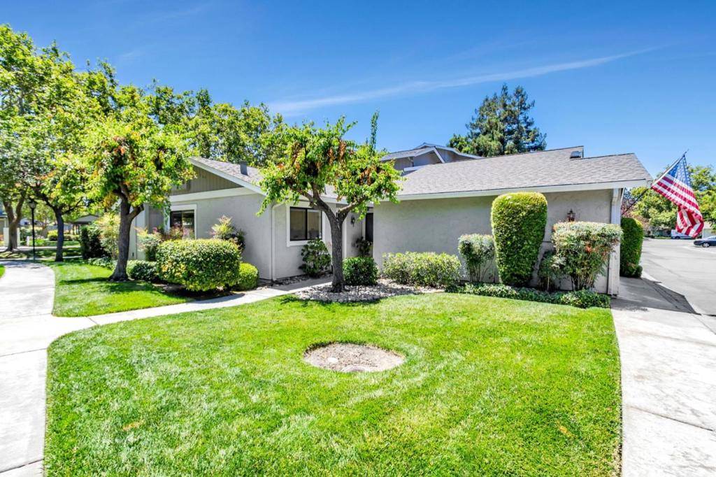 4942 Red Creek Drive, San Jose, CA 95136
