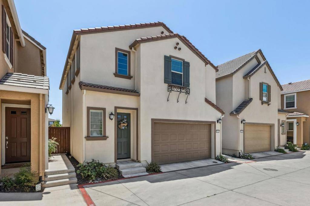 Elk Grove, CA 95757,8906 Upbeat WAY
