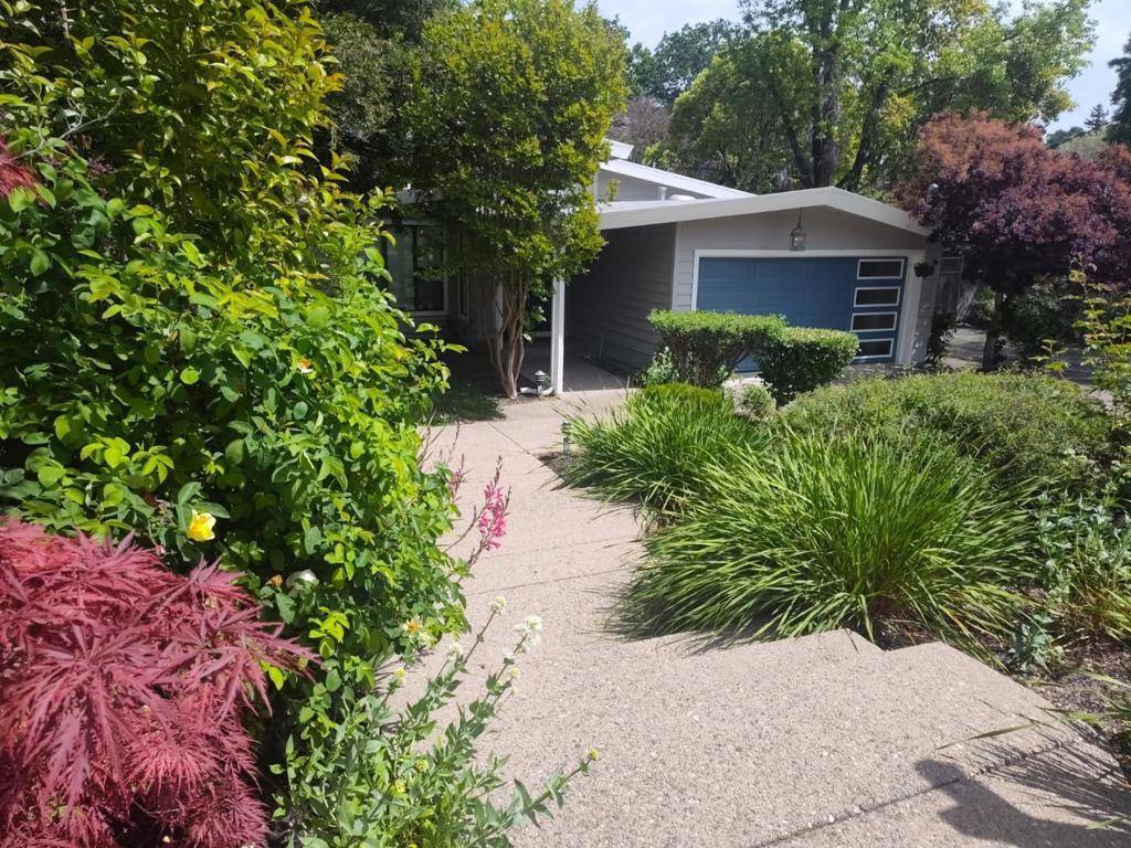 136 Lorie CT, Walnut Creek, CA 94597