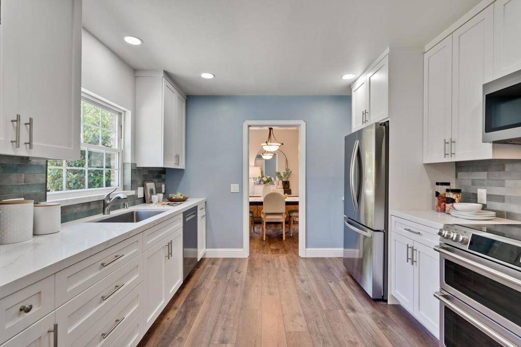 213 N Bayview AVE, Sunnyvale, CA 94086