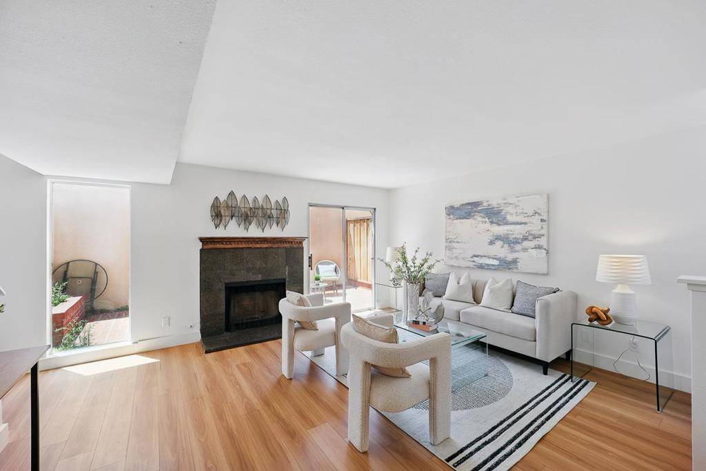 Campbell, CA 95008,656 Ash CT