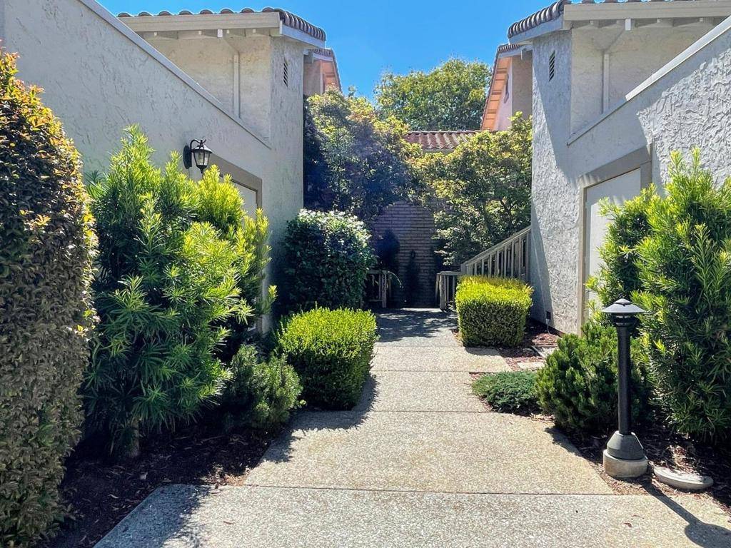San Jose, CA 95135,8354 Charbono CT