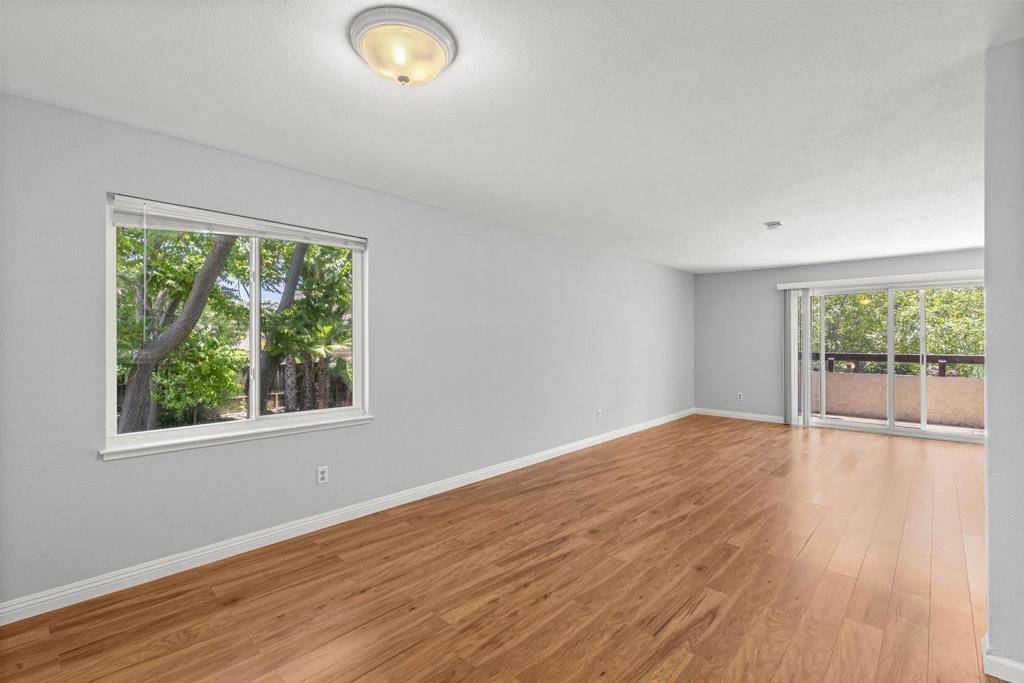 San Jose, CA 95123,293 Tradewinds DR #8